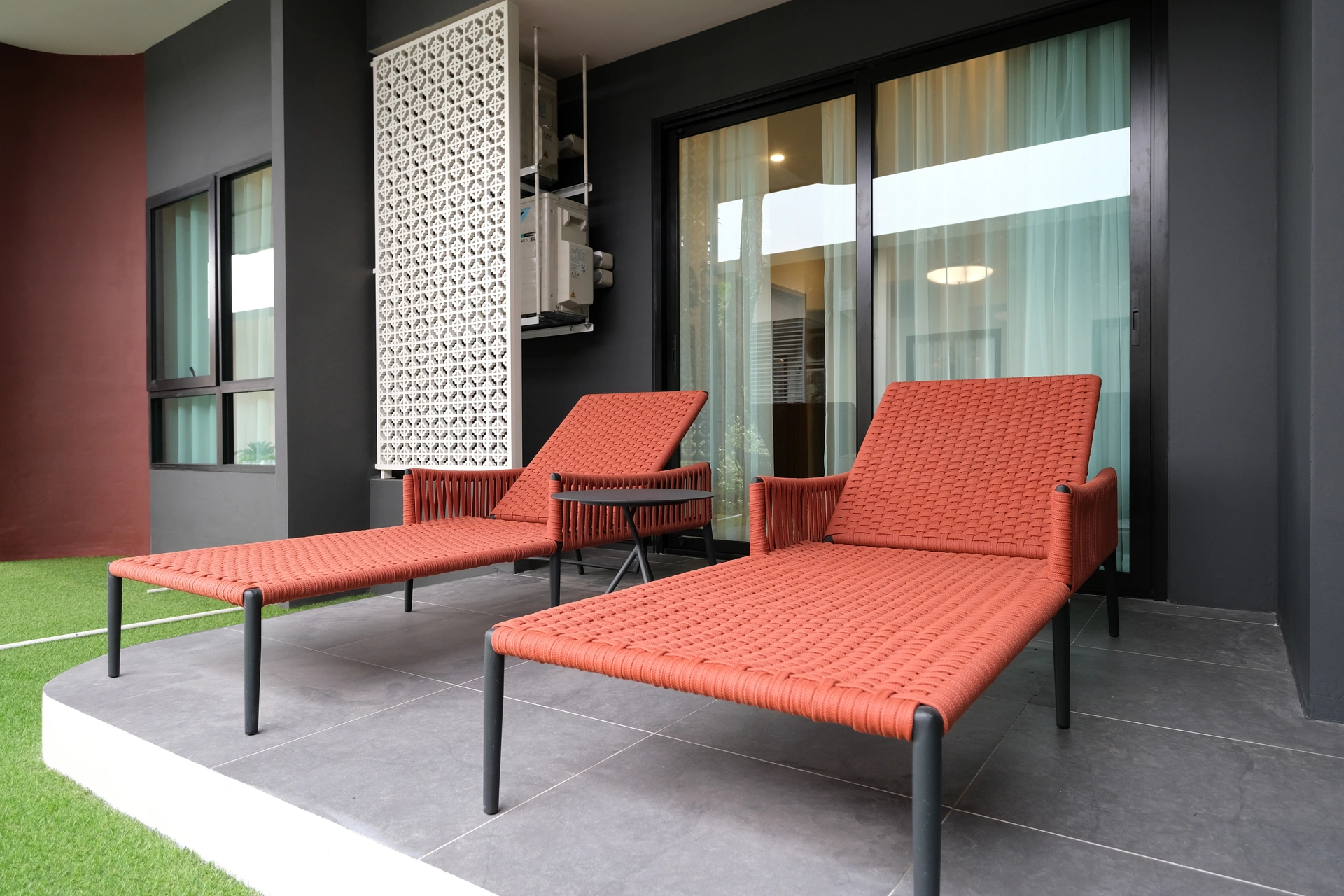 Rhom Bho Property PCL