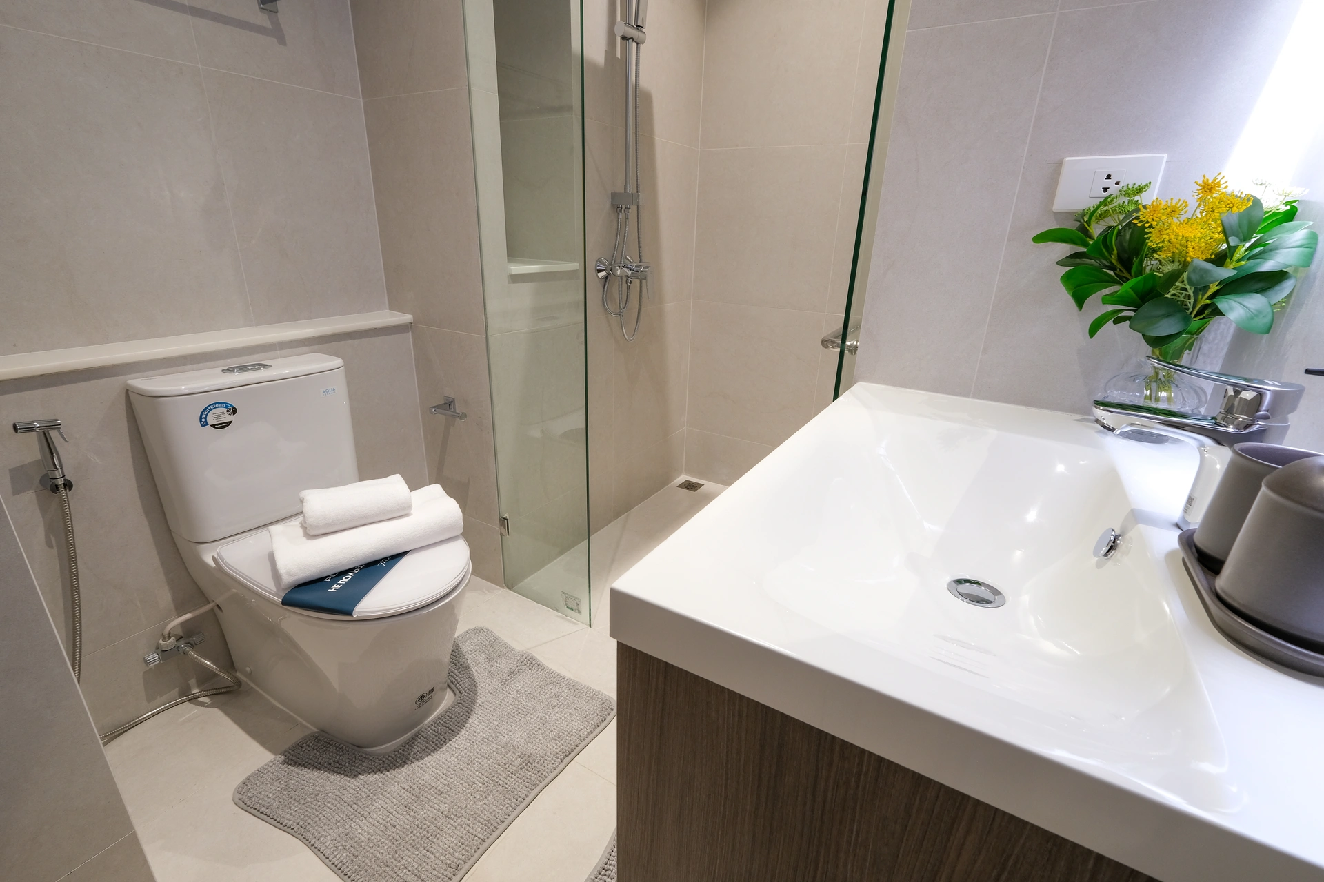 Rhom Bho Property PCL