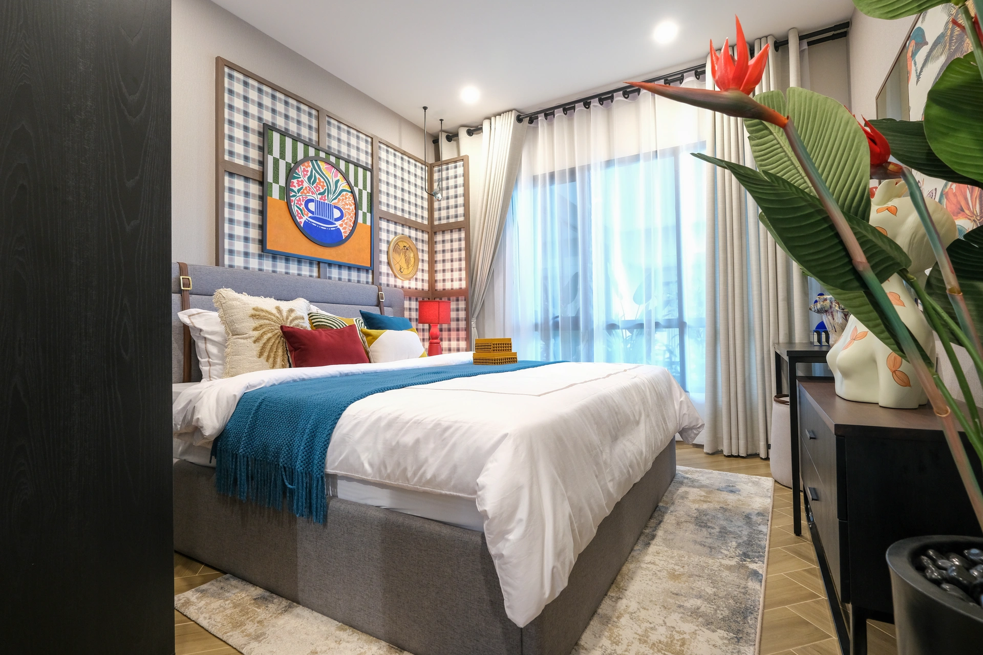 Rhom Bho Property PCL