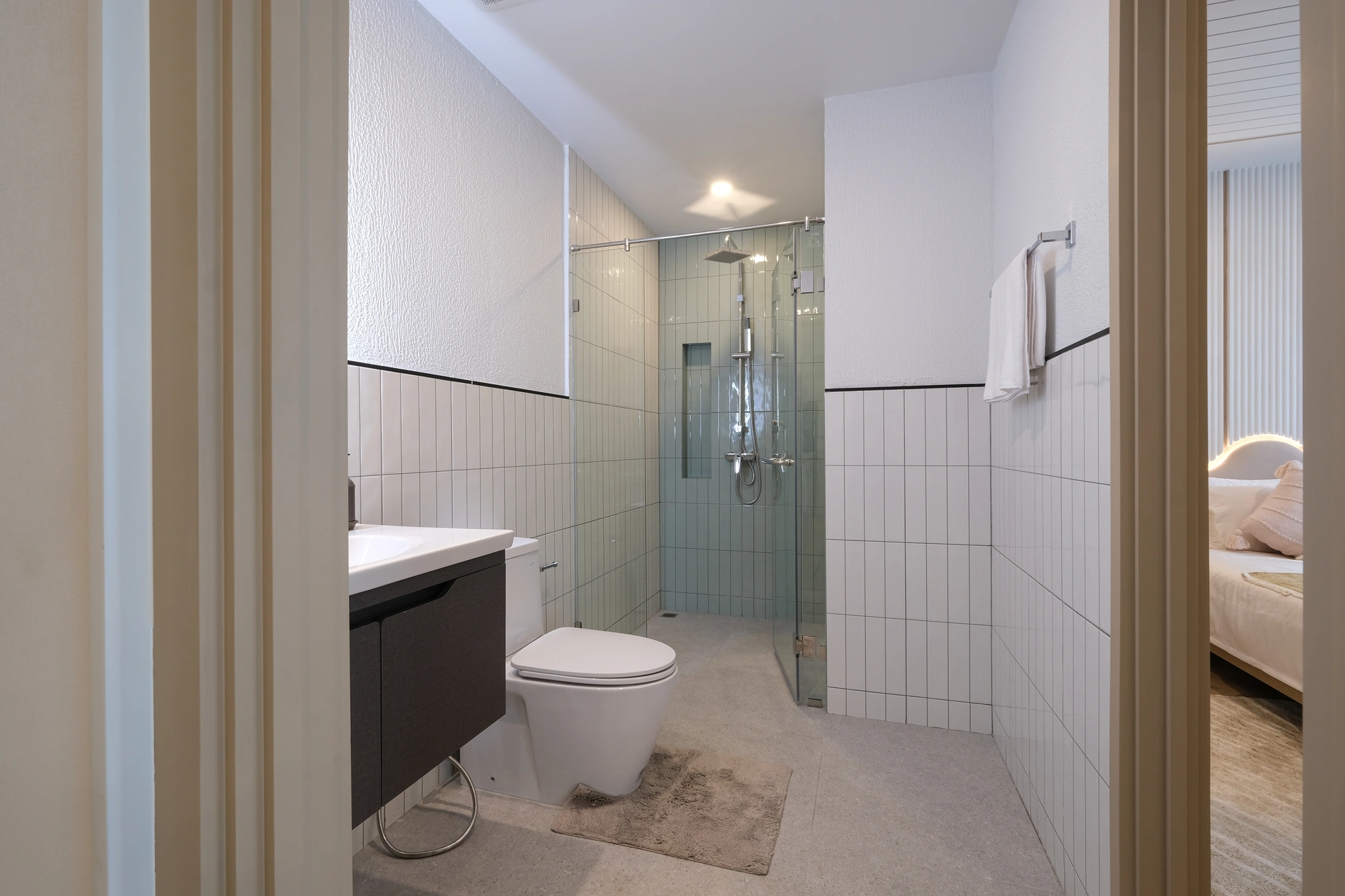 Rhom Bho Property PCL